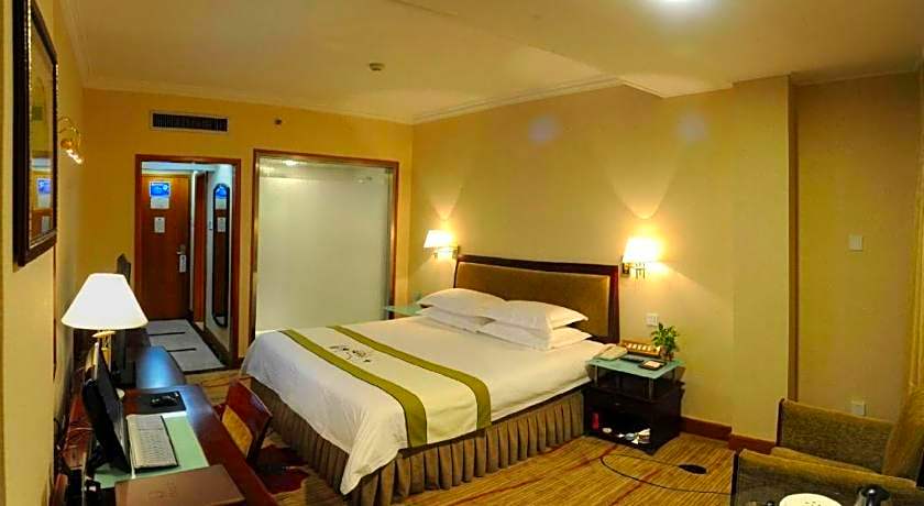 Quanzhou Overseas Chinese Hotel