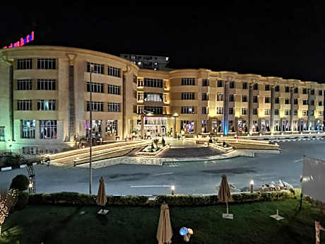 Jewel Glorious Hotel