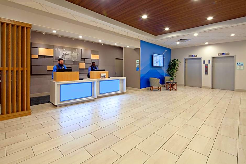 Holiday Inn Express Los Angeles LAX Airport By IHG