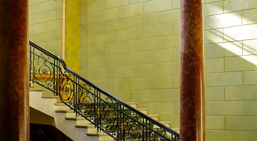 Londonskaya SPA Hotel