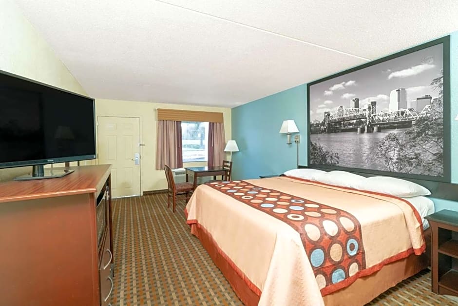 Super 8 by Wyndham North Little Rock/McCain