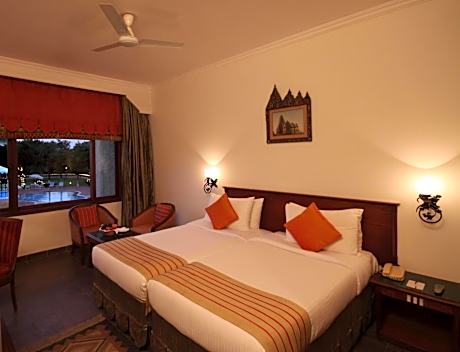 Twin Room with Pool View