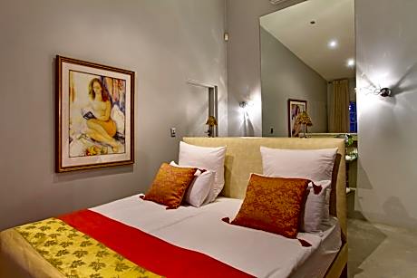 Honeymoon King Room with Sea View