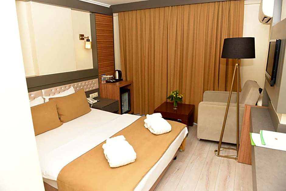 Lycus River Thermal Hotel