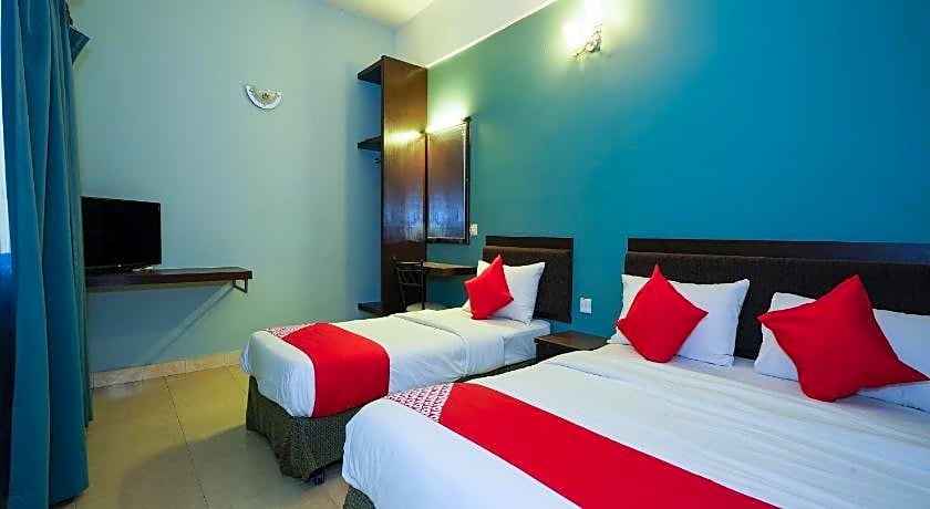 Super OYO 44083 Hotel Orchard Inn