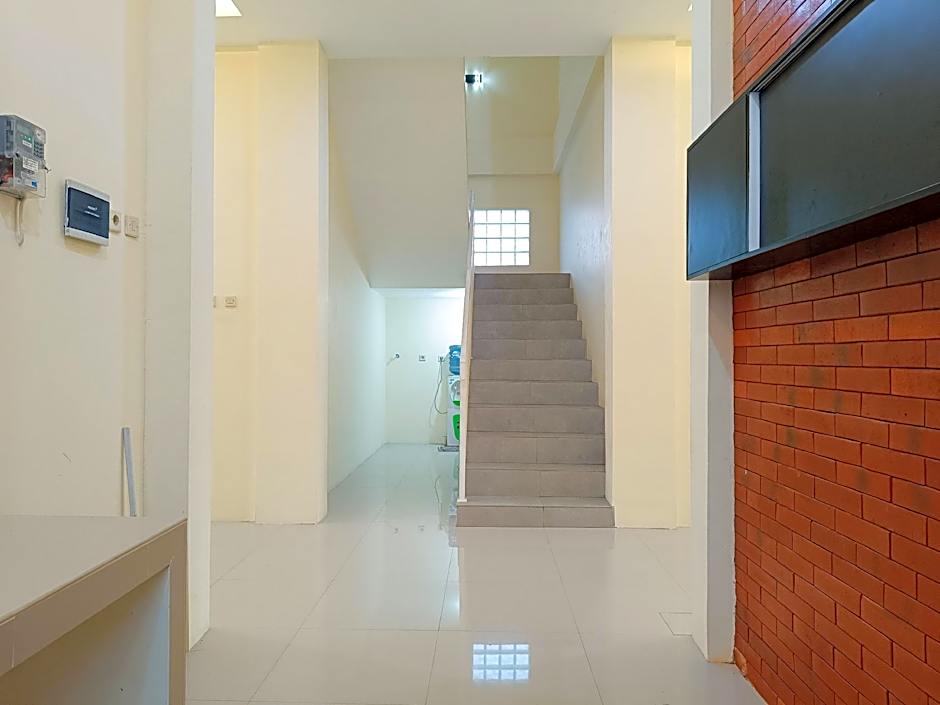 Nawasena Homey Syariah near Bandara Adisucipto 4 Mitra RedDoorz