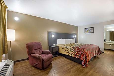 King Room - Non-Smoking