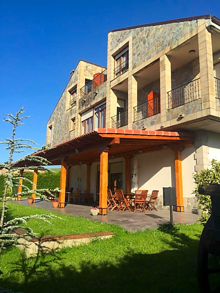 Hosteria La Moraleja