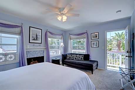 Queen Suite