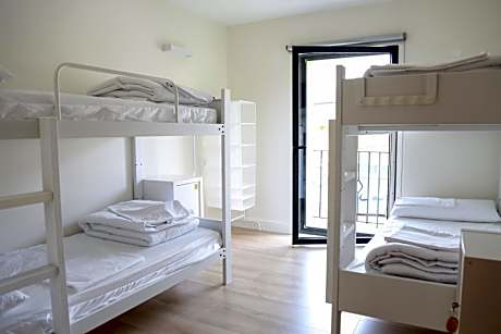 Quadruple Room with Shared Bathroom