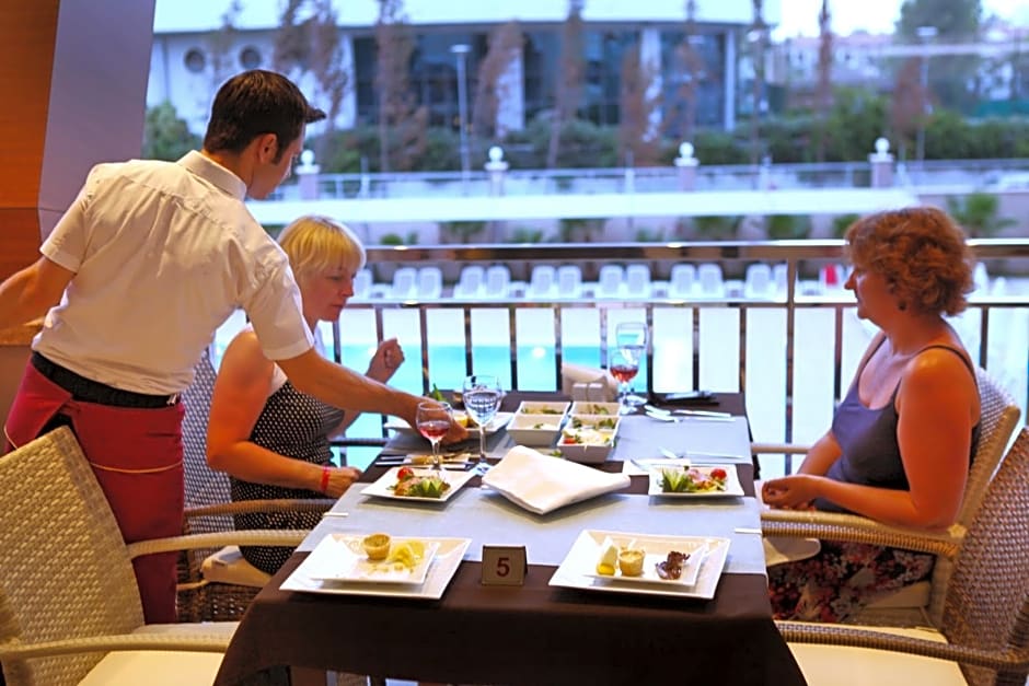 Dizalya Palm Garden Hotel