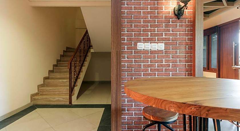 RedDoorz Plus @ CBD Bintaro