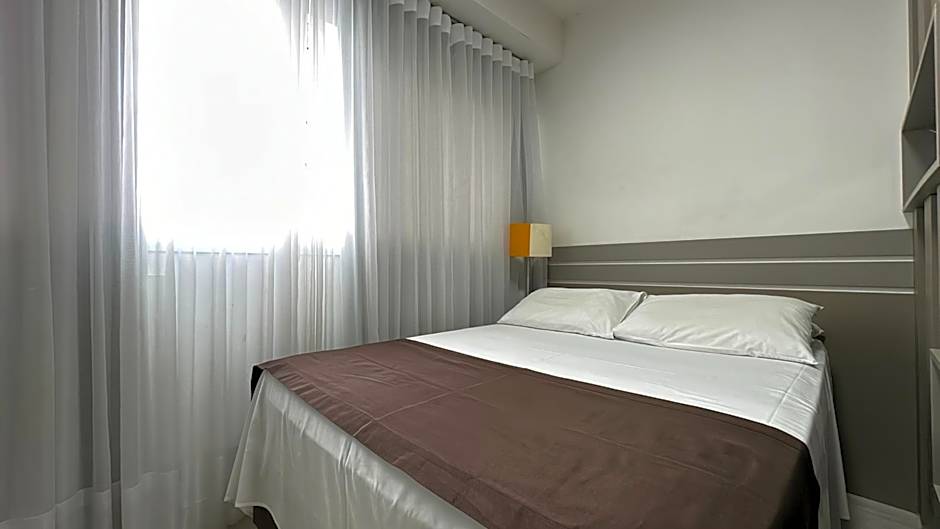 Studio Batel com ótima localização