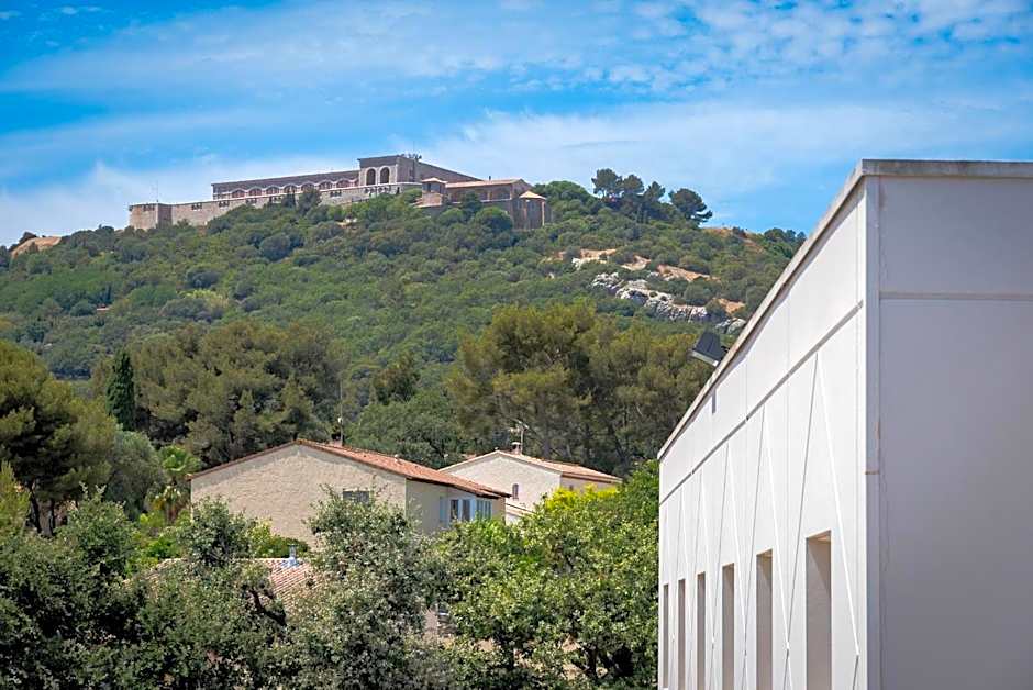 KYRIAD DIRECT TOULON OUEST - La Seyne sur Mer