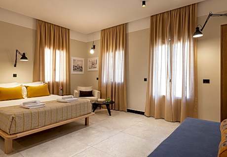Triple Room with Balcony