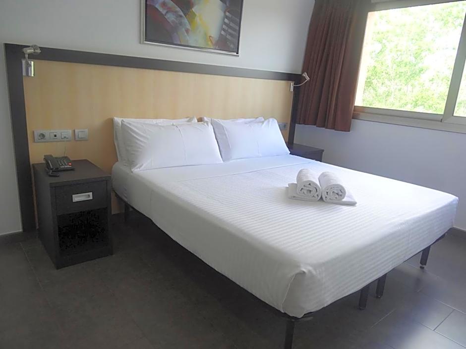 Hotel 170