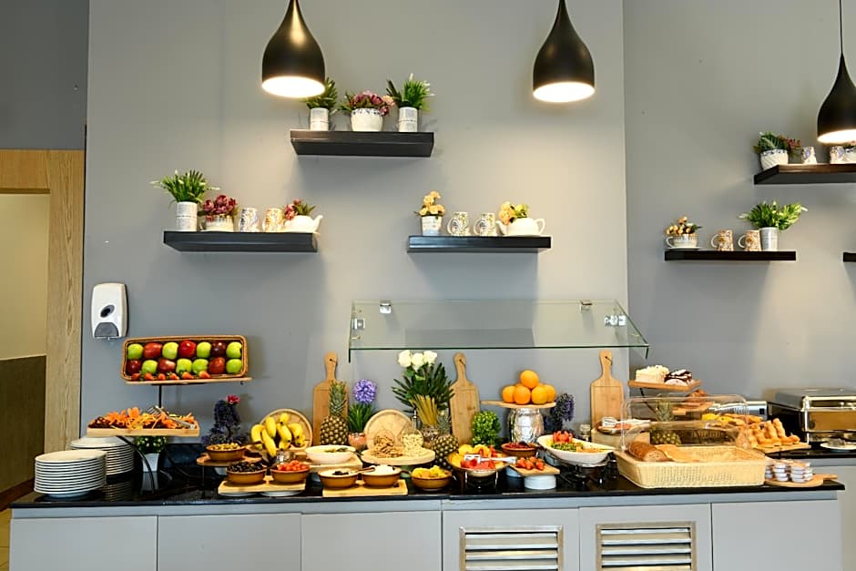 LOUMAGE S SUITES AND SPA