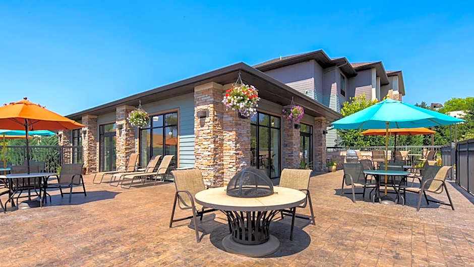 Best Western Plus Dayton Hotel & Suites
