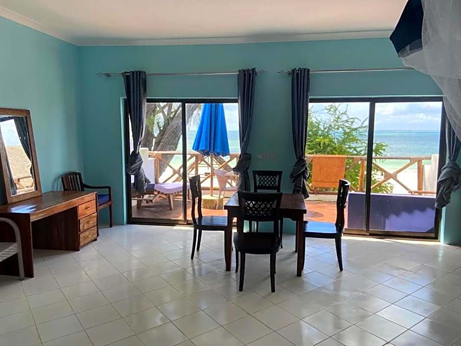 Kaure Sand Beach Lodge