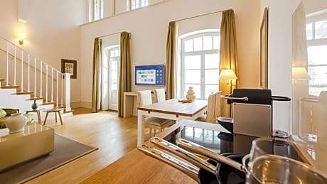 Exclusive Orangerie Suite