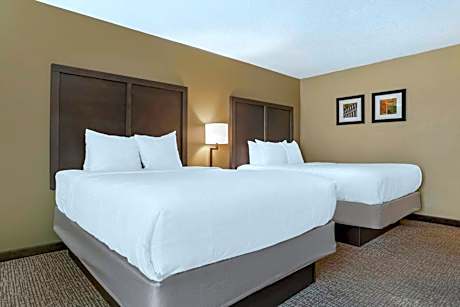 Queen Room with Two Queen Beds - Non-Smoking