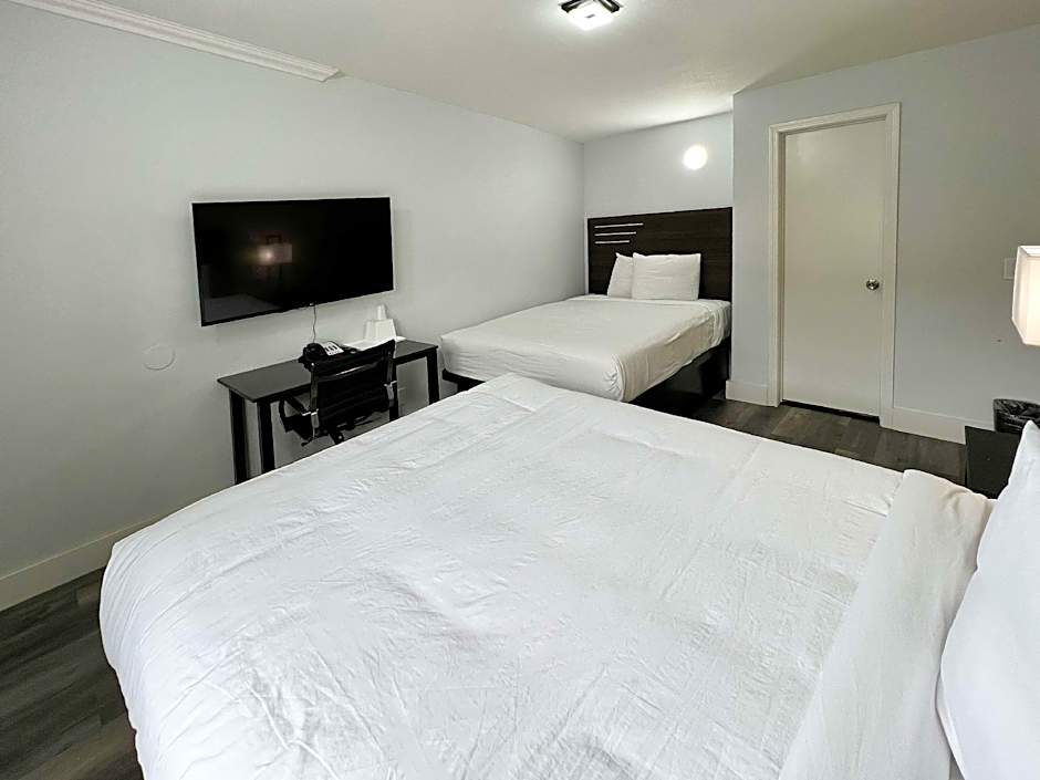 Motel 6 Santa Cruz, CA