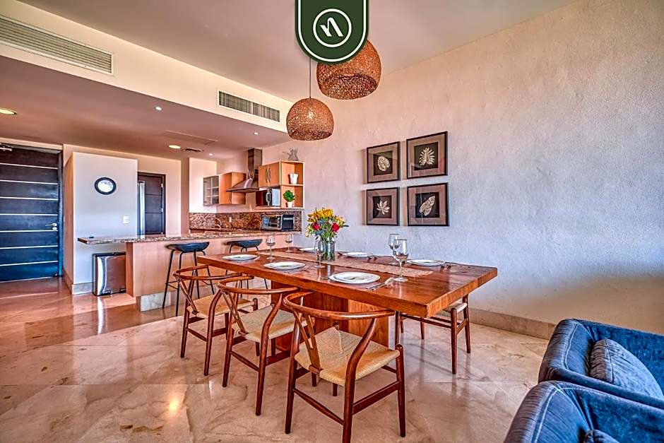 Amazing 2BR Condo with Pool and Access to VIDANTA