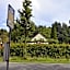 DINOS Bed&Breakfast - Whole Guesthouse