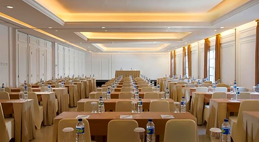 Hotel Santika Seminyak