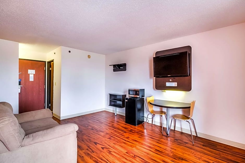 Motel 6-Lansing, IL - Chicago South