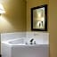 Quality Inn & Suites Lafayette