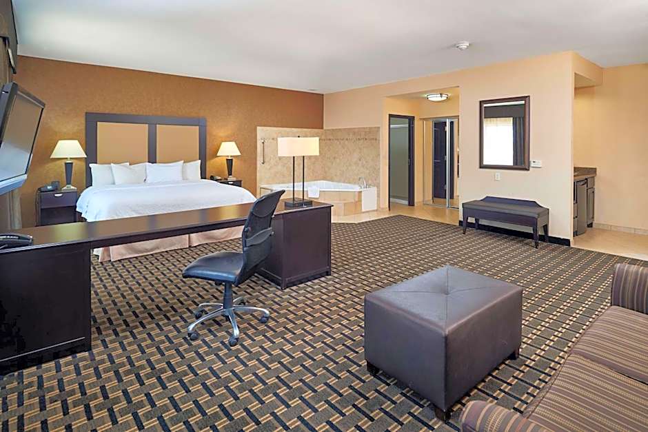 Hampton Inn By Hilton And Suites Longview North