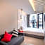 Sleepbox Sukhumvit 22