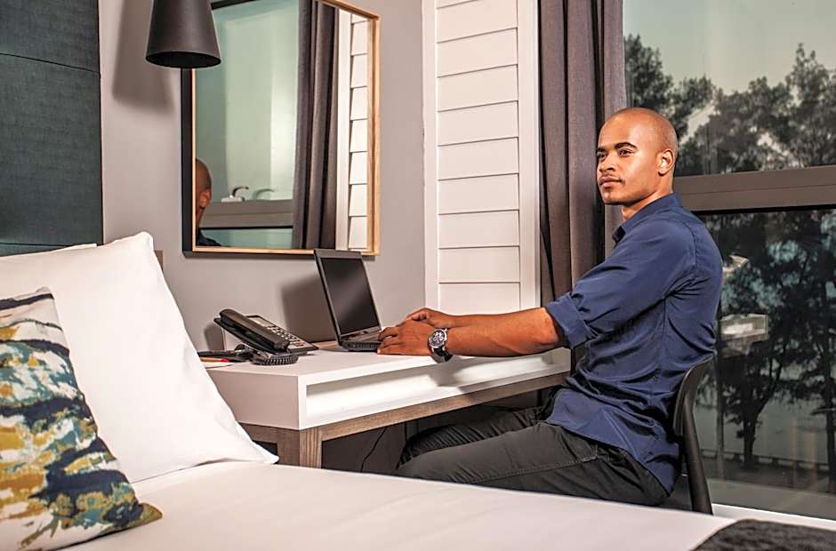 StayEasy Maputo