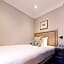 Byron Hotel