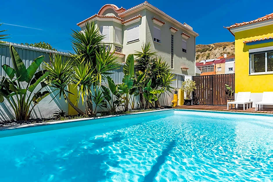 Kali Vice Surf Villa