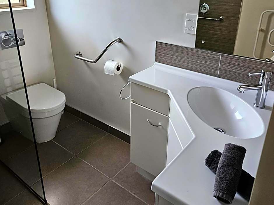 Aachen Place Motel