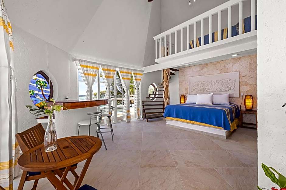 Casa Cenote Hotel