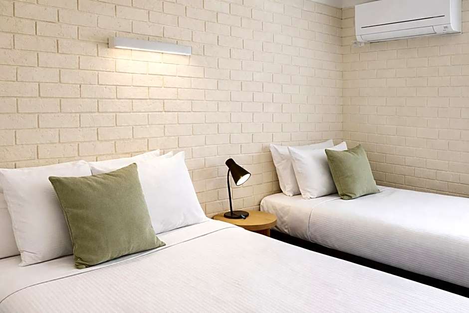 Busselton Motel