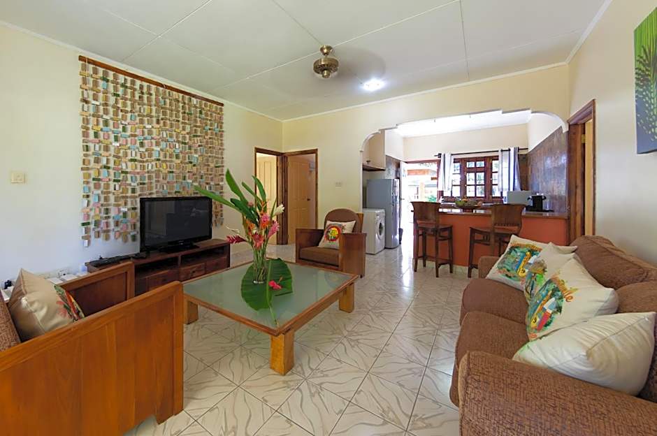 Villas des Alizes beachfront suites and garden villas