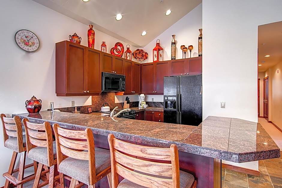 Main Street Junction