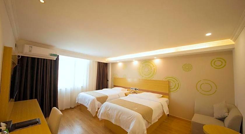 GreenTree Inn Qingyuan Qinghe Avenue Branch