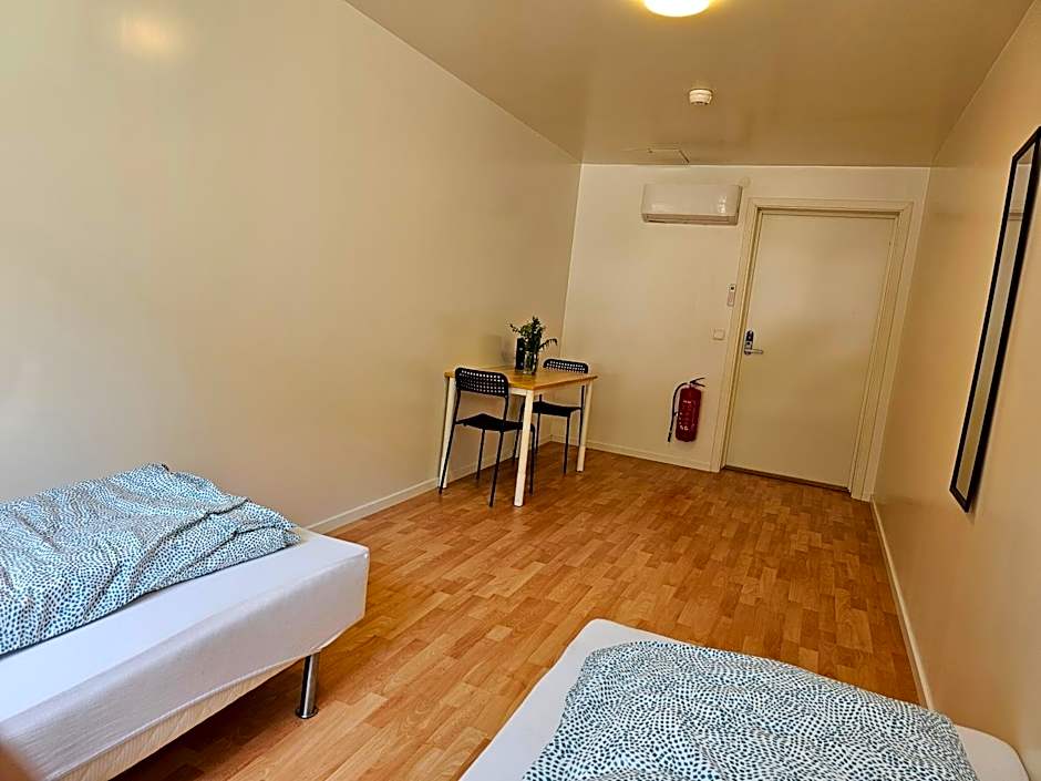 Brufjell Hostel & Parking