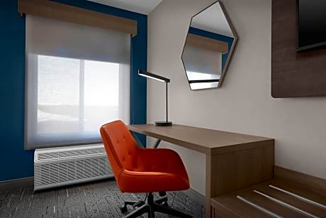 Standard Queen Room with Two Queen Beds - Communications and Mobility Accessible