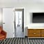 Courtyard by Marriott Detroit Southfield