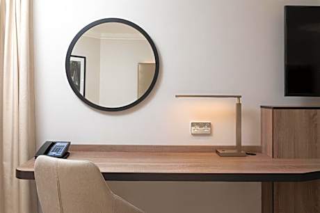 Executive King Room