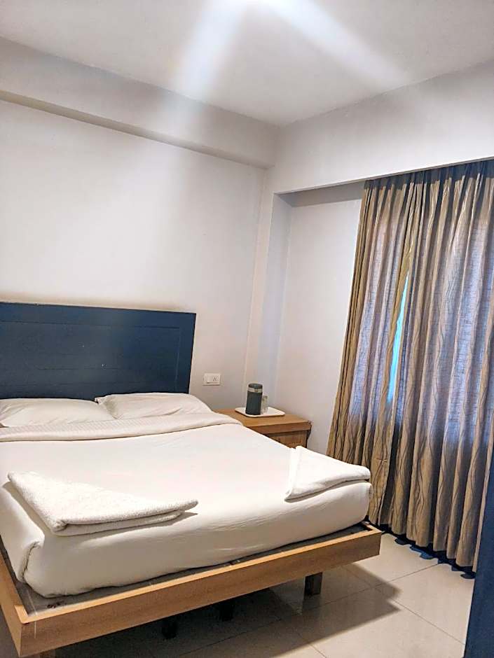 Hotel Preethi Palace