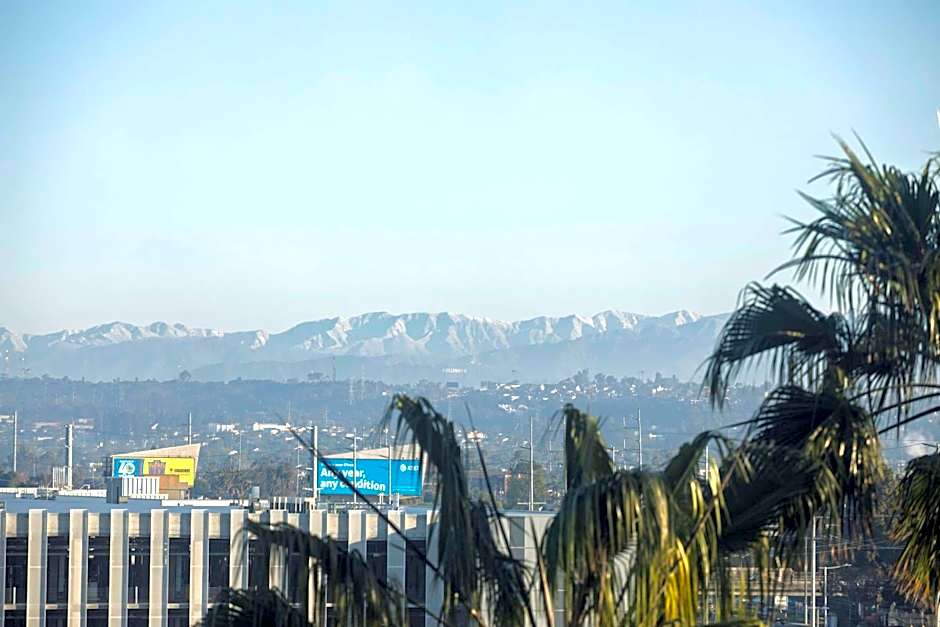 Hilton Garden Inn LAX Los Angeles Airport