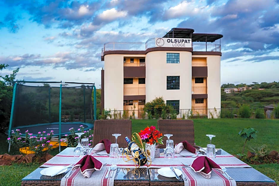 Olsupat Lodge