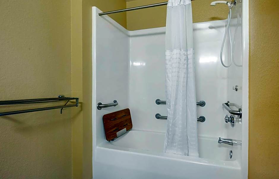 Extended Stay America Suites - Seattle - Everett - Silverlake